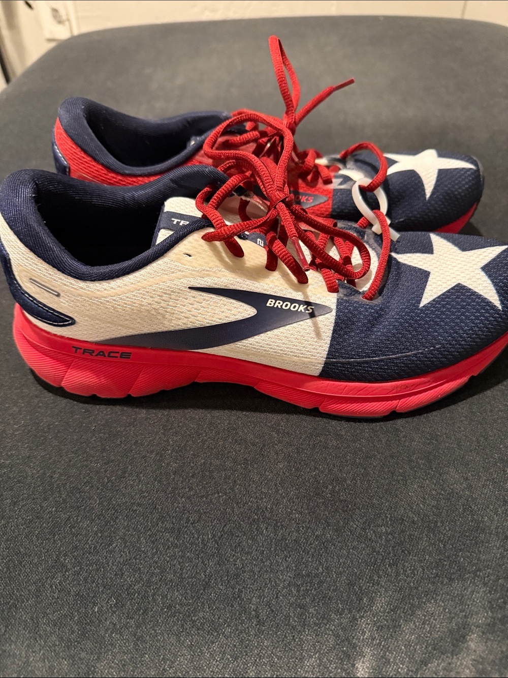 Brooks Men's Athletic Shoes in Navy, White & Red